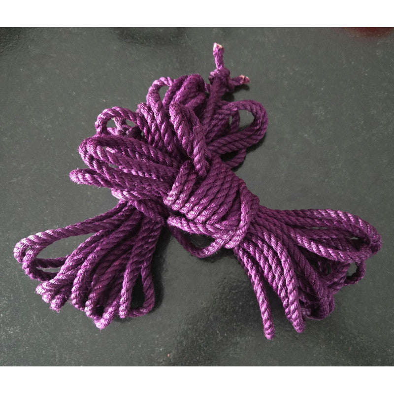 Corde en JUTE 6mm de diamètre, 8m de long (le standard)