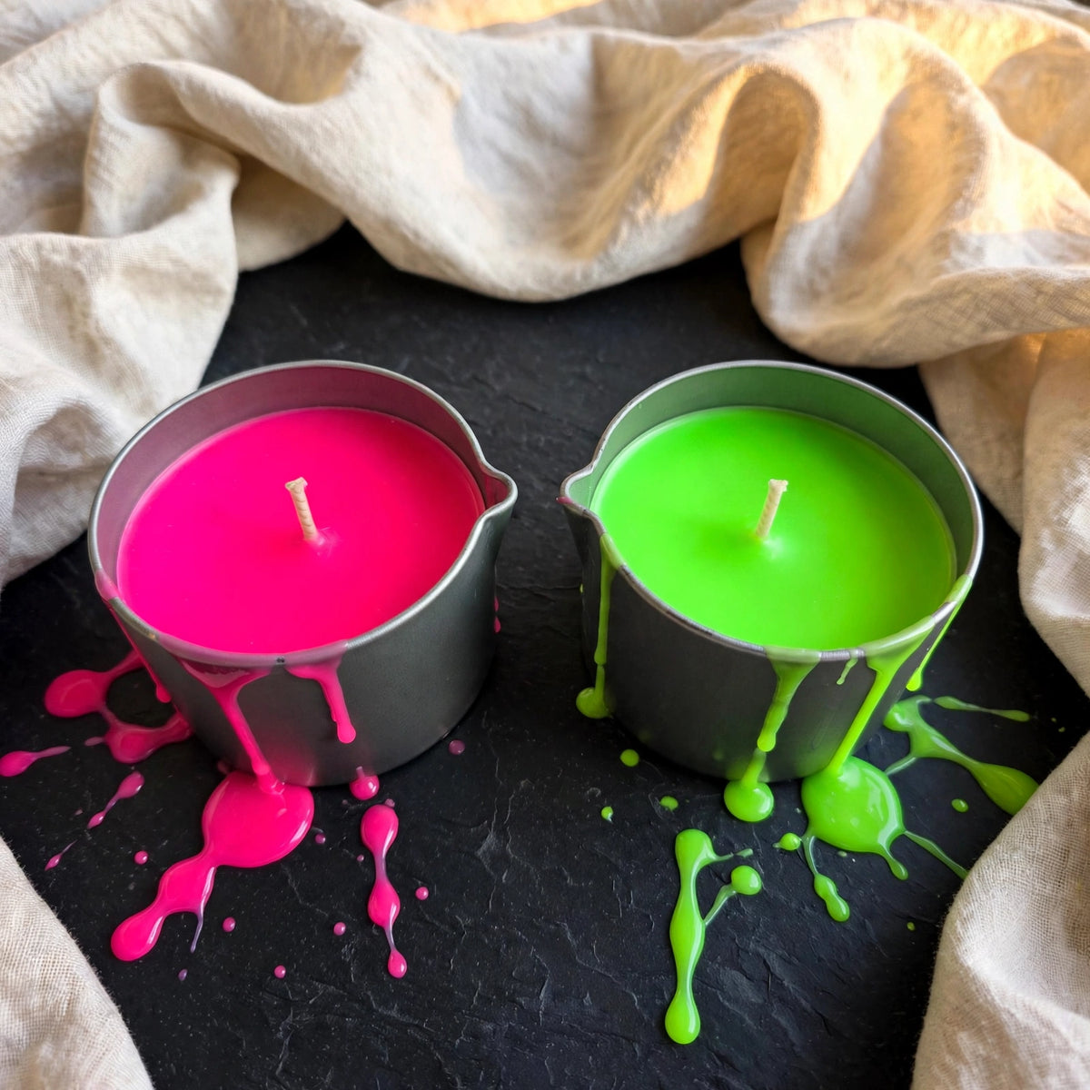 Bougie "waxplay" en boite avec verseur soja / cire d'abeille